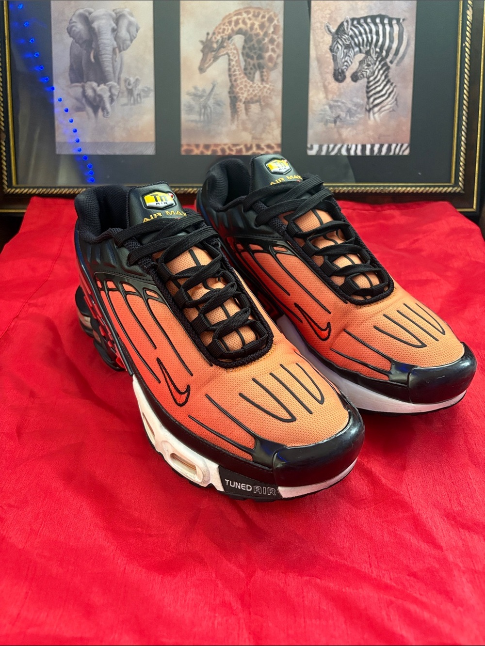 Nike Men’s Tuned Air Running Sneakers - Orange/Black